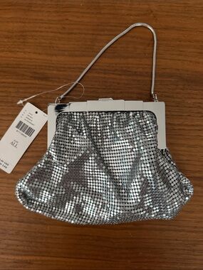Metallic Silver Mesh Wristlet Clutch. New